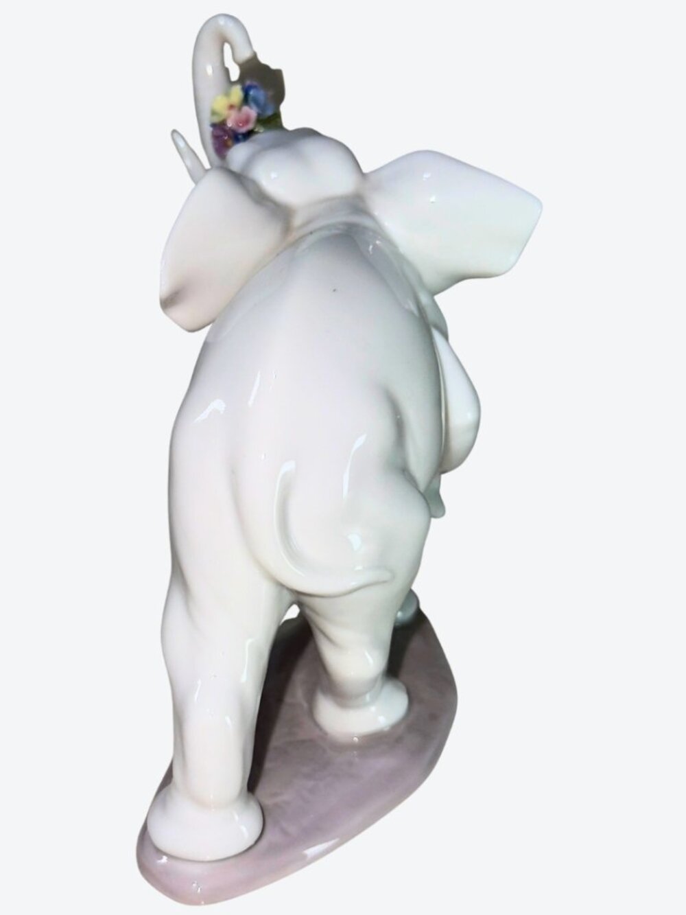 LLADRÓ Baby Elephant with Pink Flower Porcelain Figurine Spain - Picture 9 of 13
